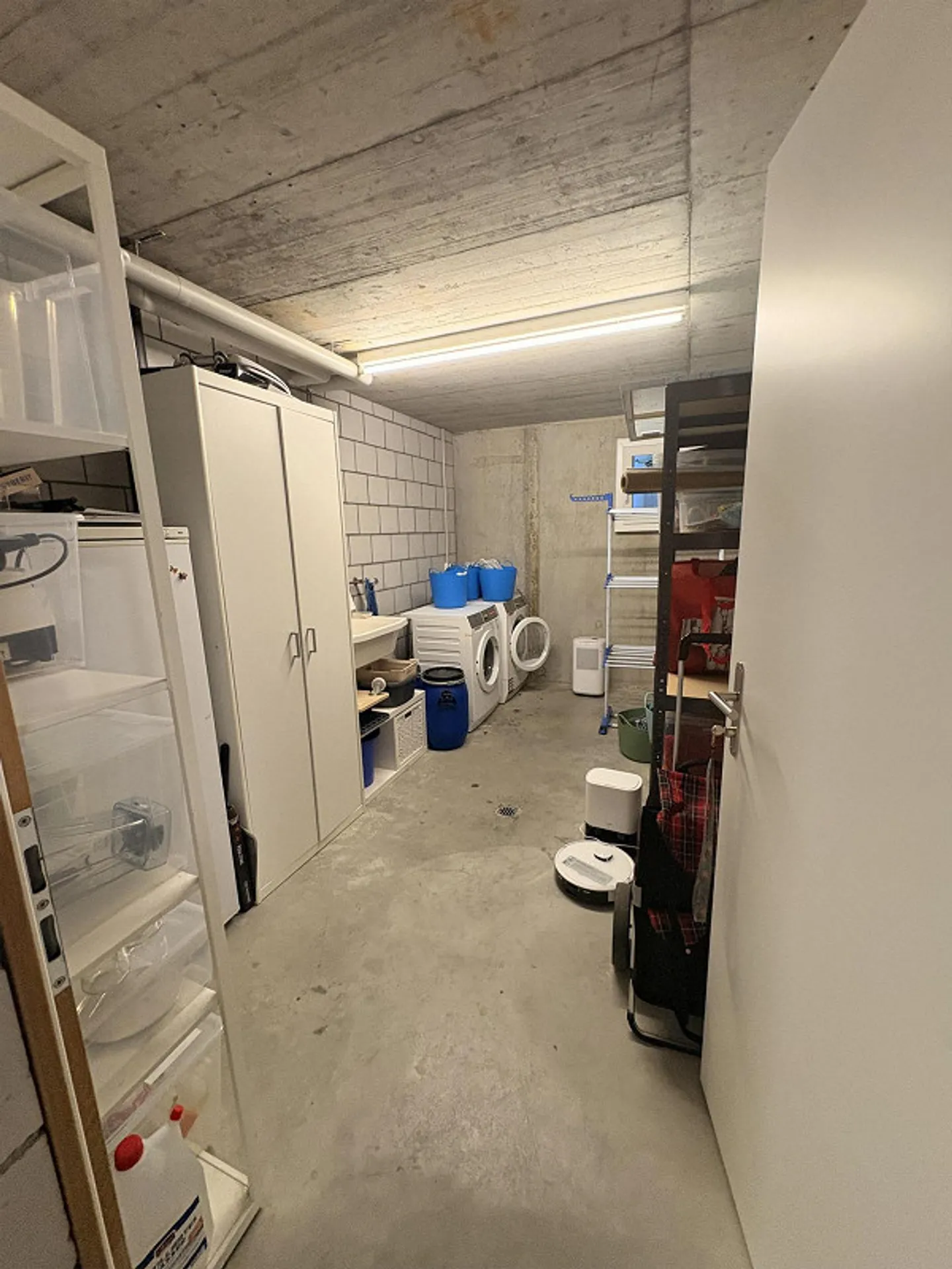Geräumige Wohnung mit grosser Terrasse - Foto 11 von 12