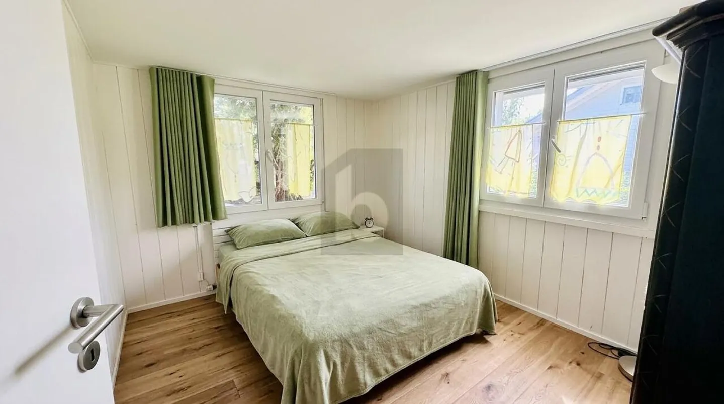 LIGHT HEARTED CHARM WITH LARGE GARDEN - Photo 5 of 6