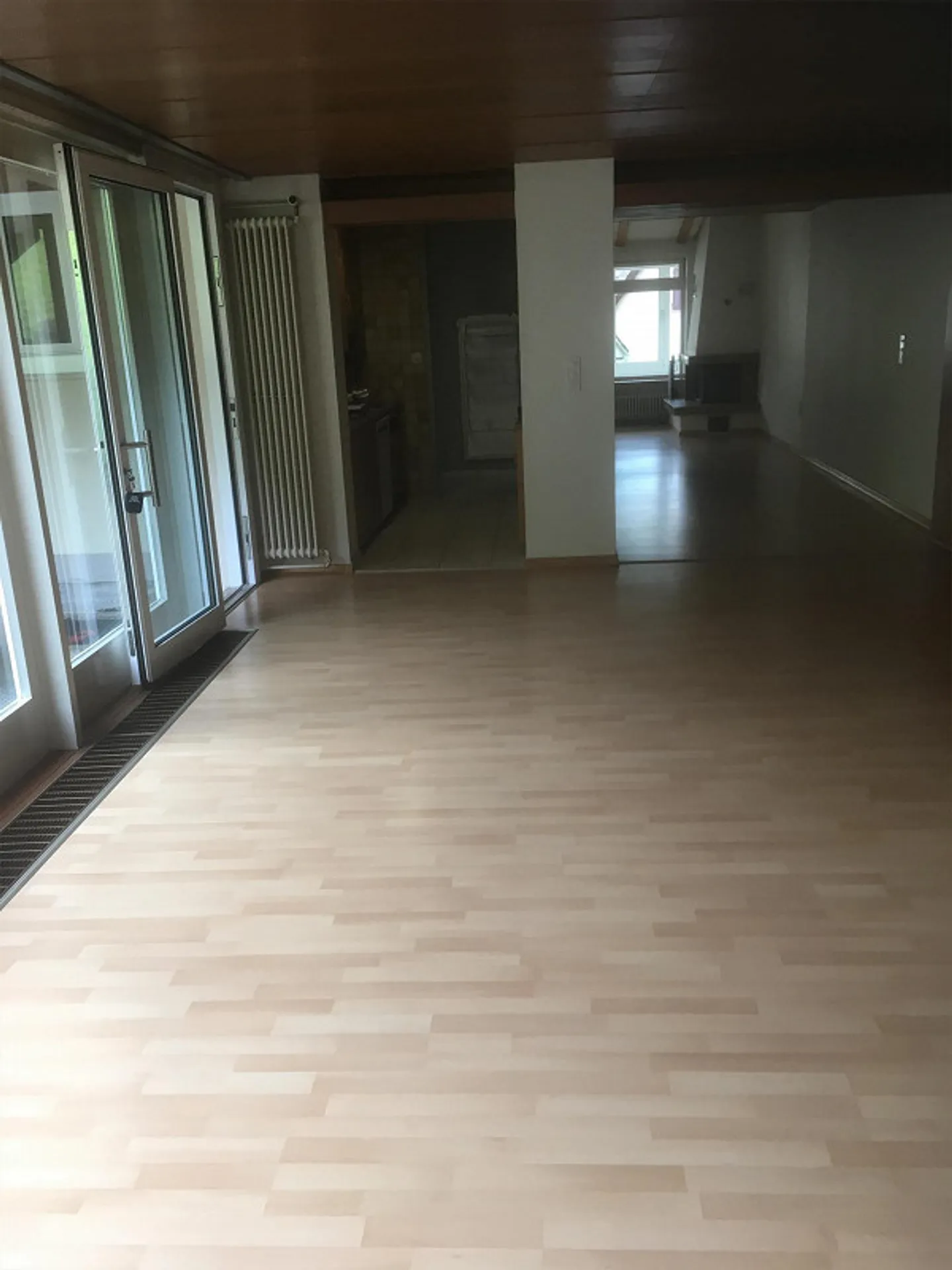 Living on a floor (wheelchair accessible) with seating area - Photo 6 of 16