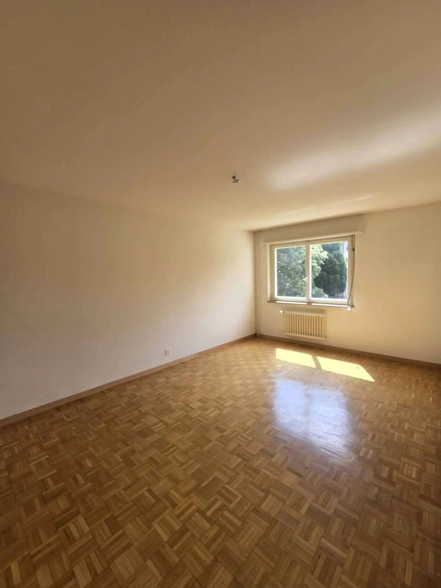 Apartment for rent - Photo 1 of 6