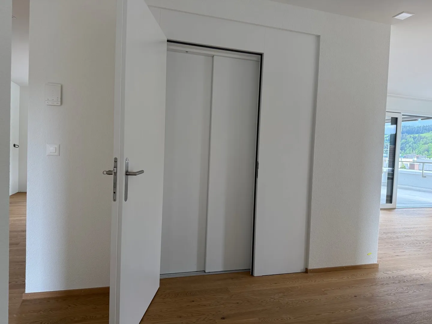 Exklusive Attika-Wohnung in Langnau im Emmental  - neu und fast bezugsbereit! - Foto 7 von 25