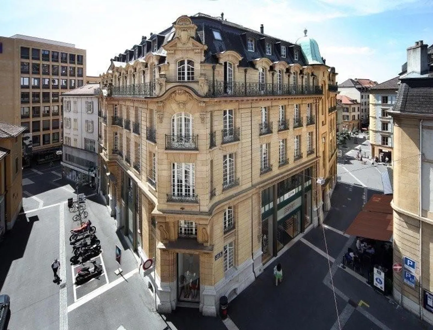 Treat yourself to accommodation in the city center! - Photo 1 of 11