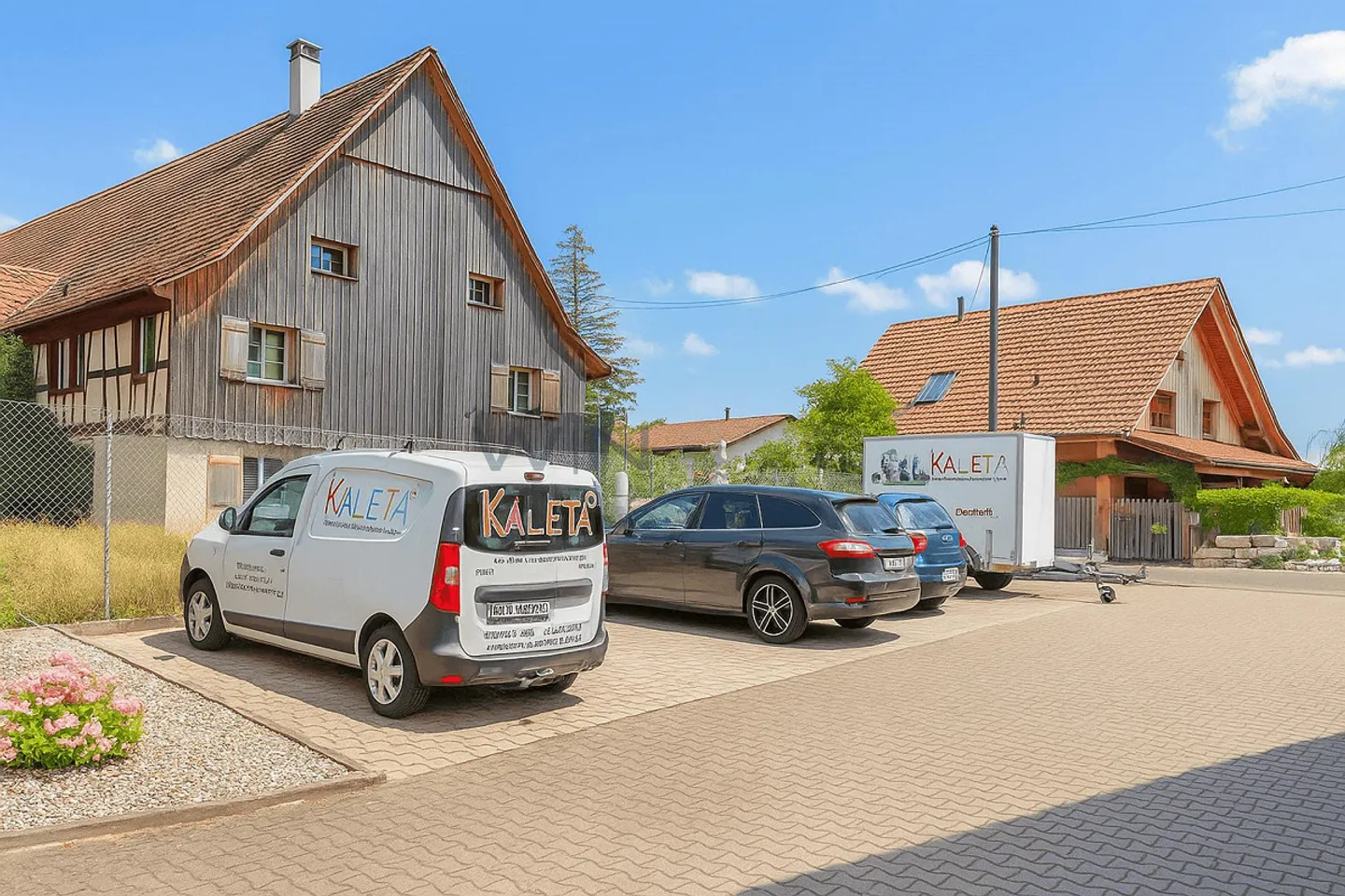 Double genius: Two houses? one price? endless possibilities - Photo 4 of 8