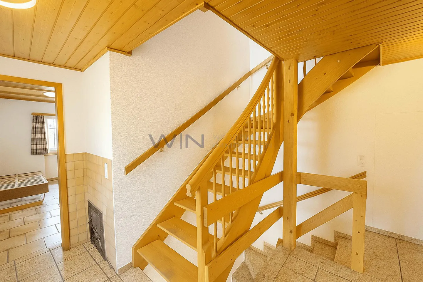 Double genius: Two houses? one price? endless possibilities - Photo 5 of 8