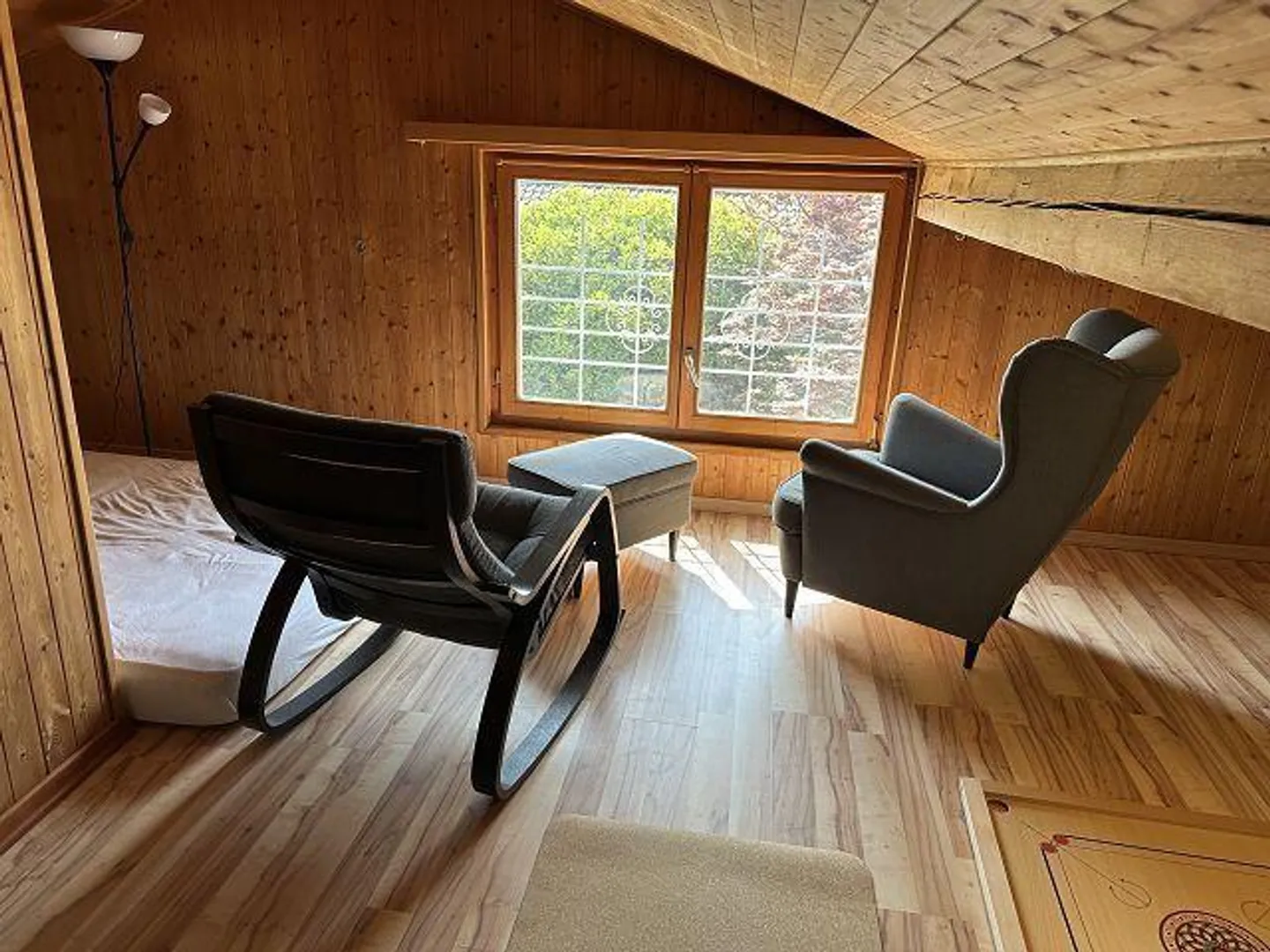5 1/2-Room Villa with a Large Garden in a Very Quiet, Sunny Location - Photo 9 of 29