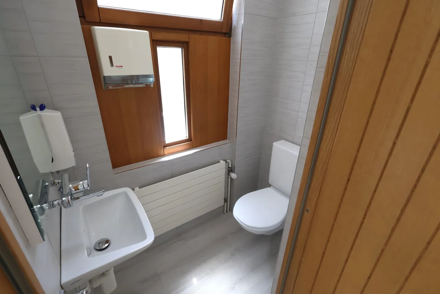 Affittasi ufficio di 25 mq a Chiasso con servizio privato - Foto 4 di 6