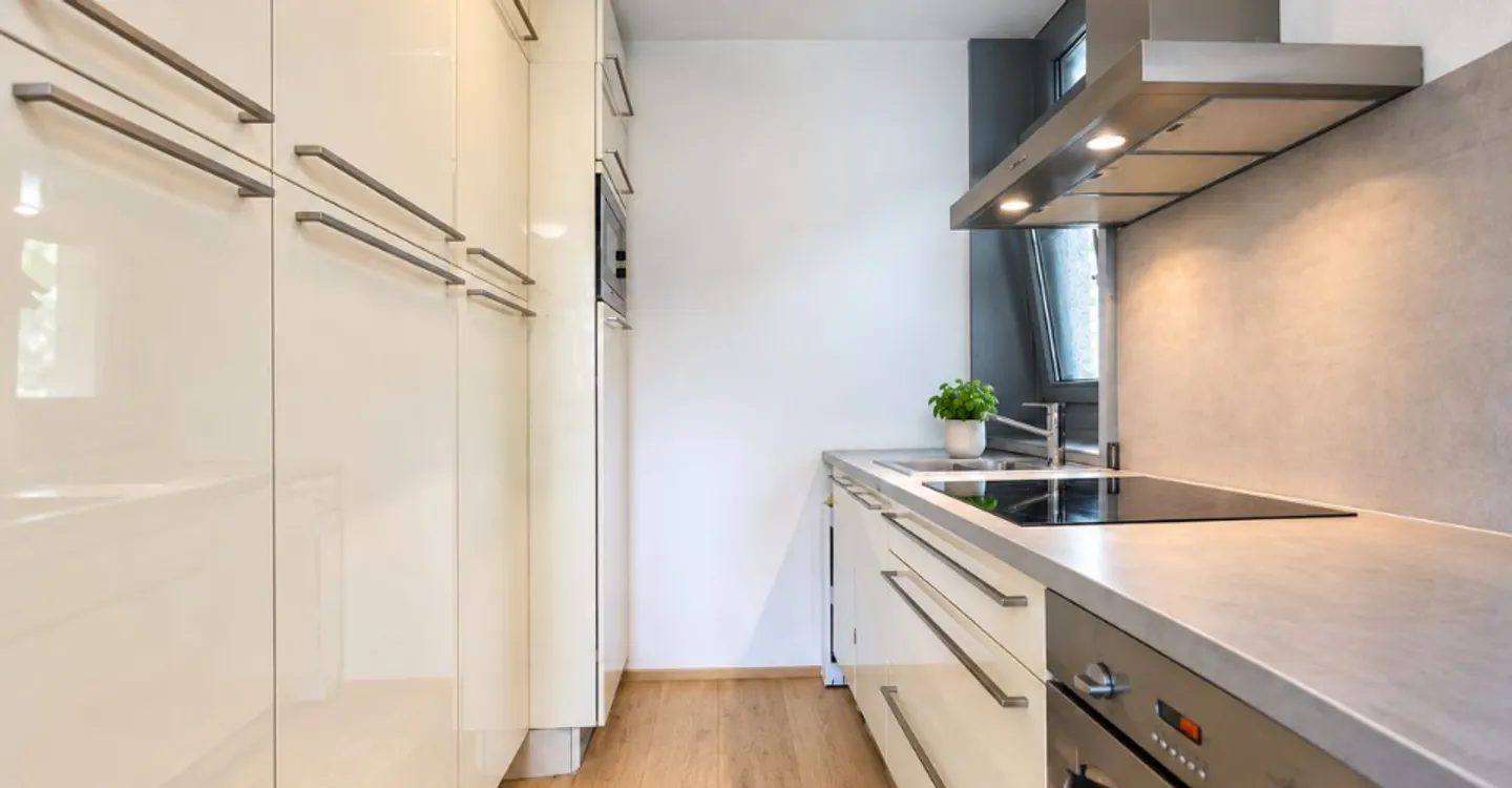 3,5-Zimmer-Wohnung: Ein Dorfgeist an den Toren des Stadtzentrums - Foto 3 von 6