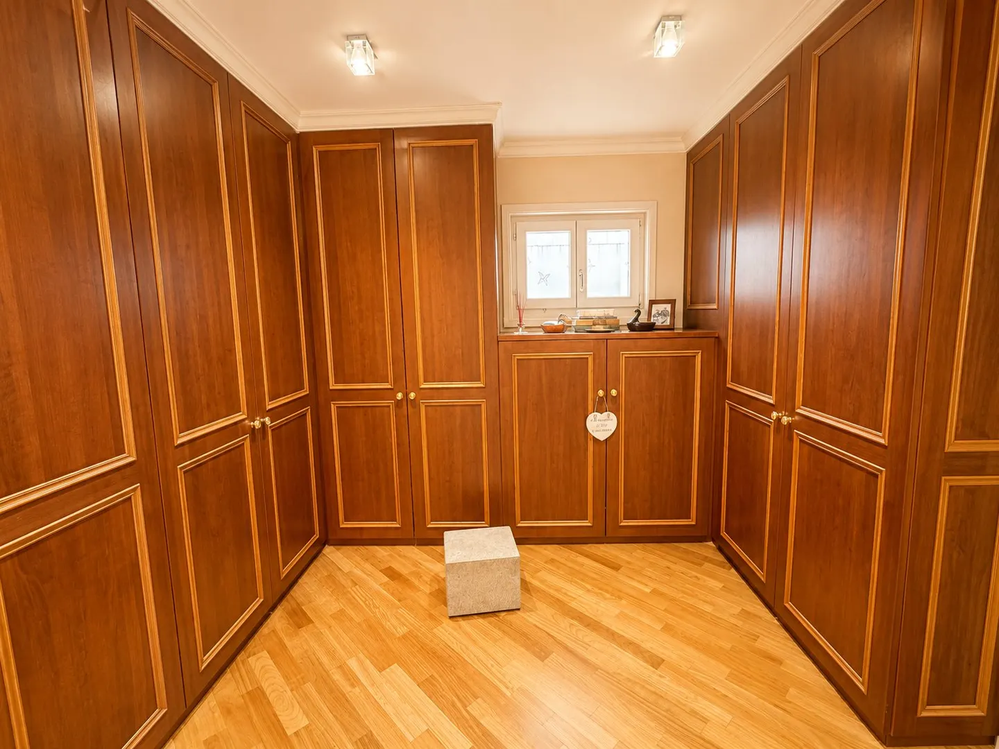 Luxuswohnung mit Privatgarten - Foto 11 von 13