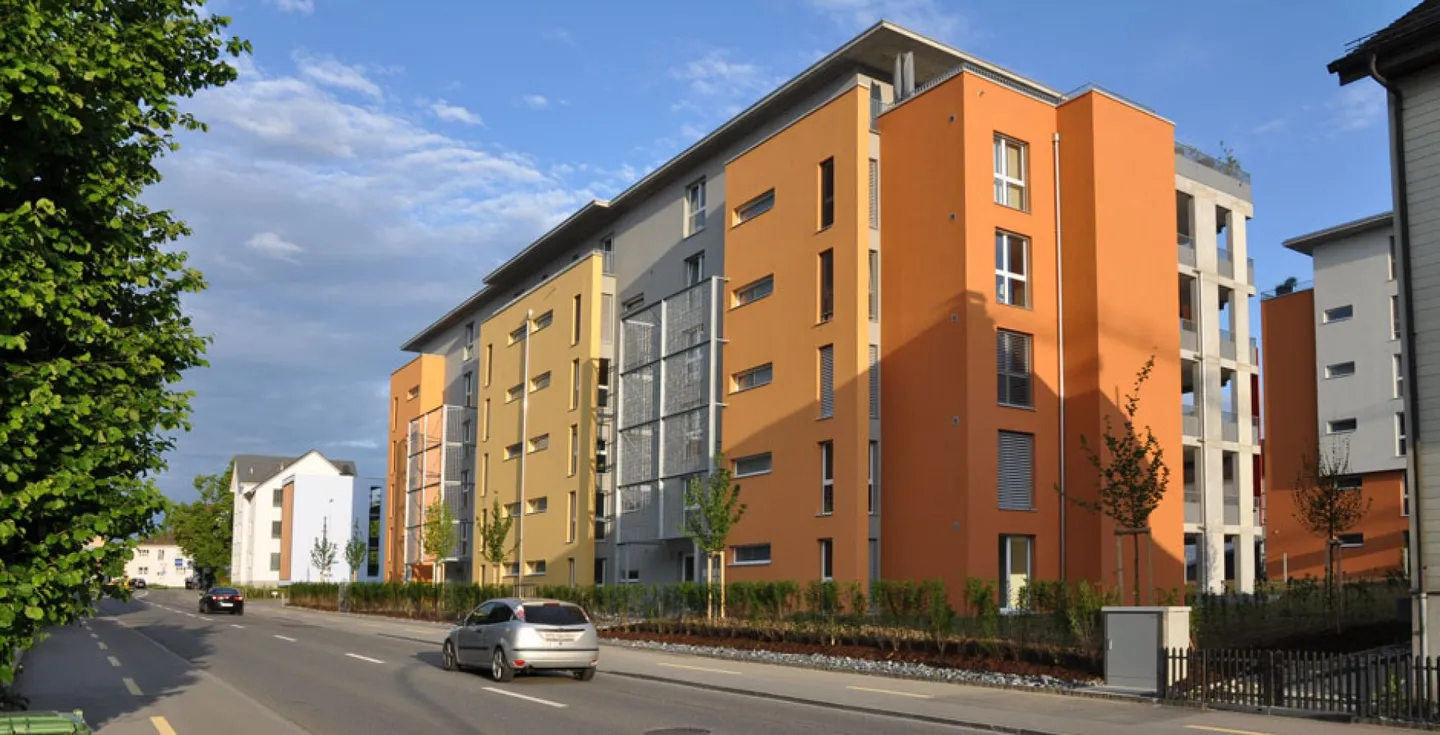 Appartement en ville, spacieux et ensoleillé - Photo 1 sur 11