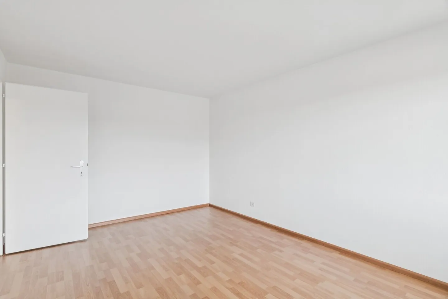 Appartement rénové en nature - Photo 8 sur 10