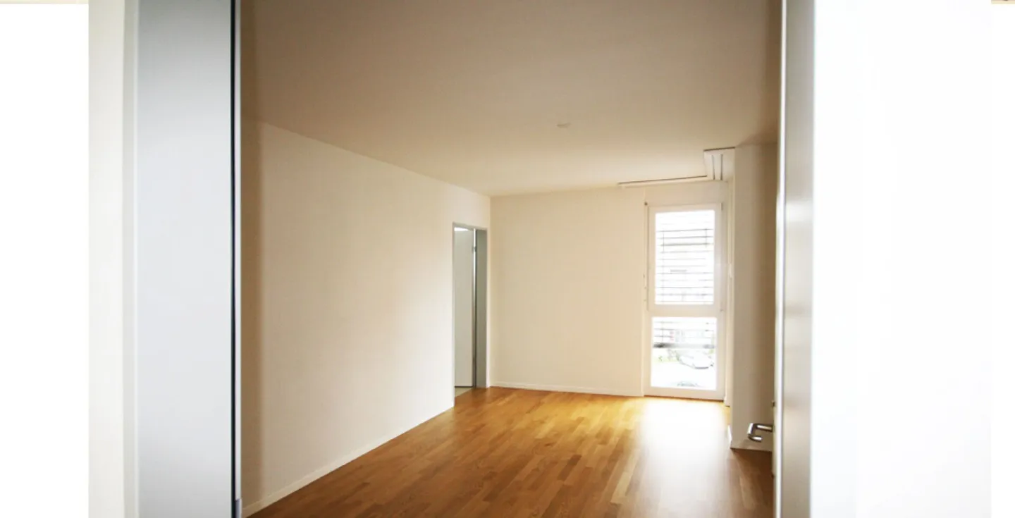 Appartement en ville, spacieux et ensoleillé - Photo 4 sur 11