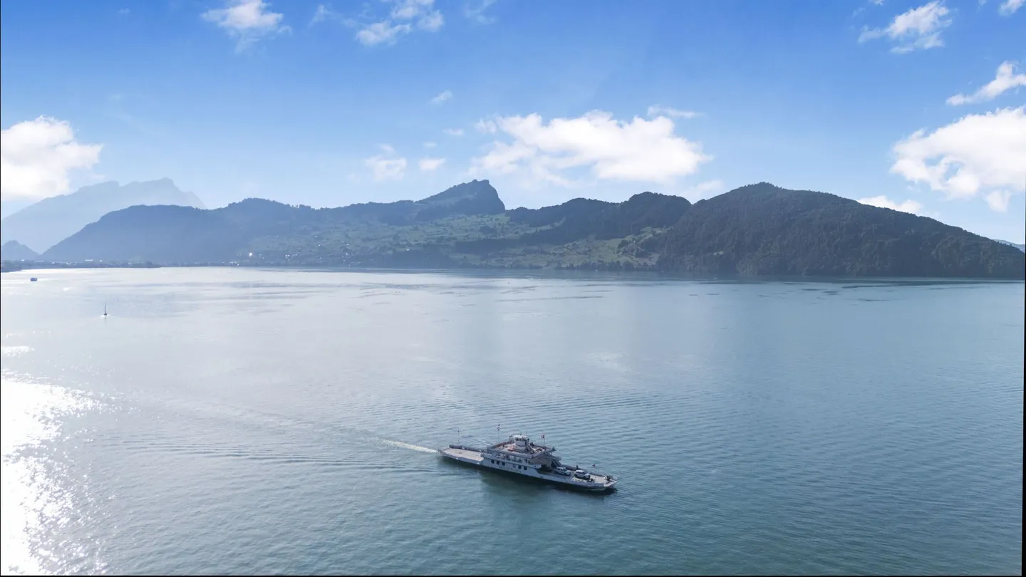 PRESTIGE VUE SUR LE LAC - Photo 23 sur 32