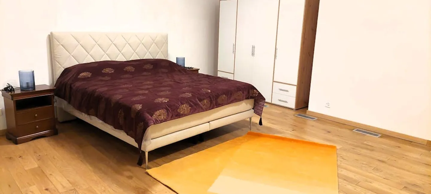 Apartment for rent - Photo 4 of 8