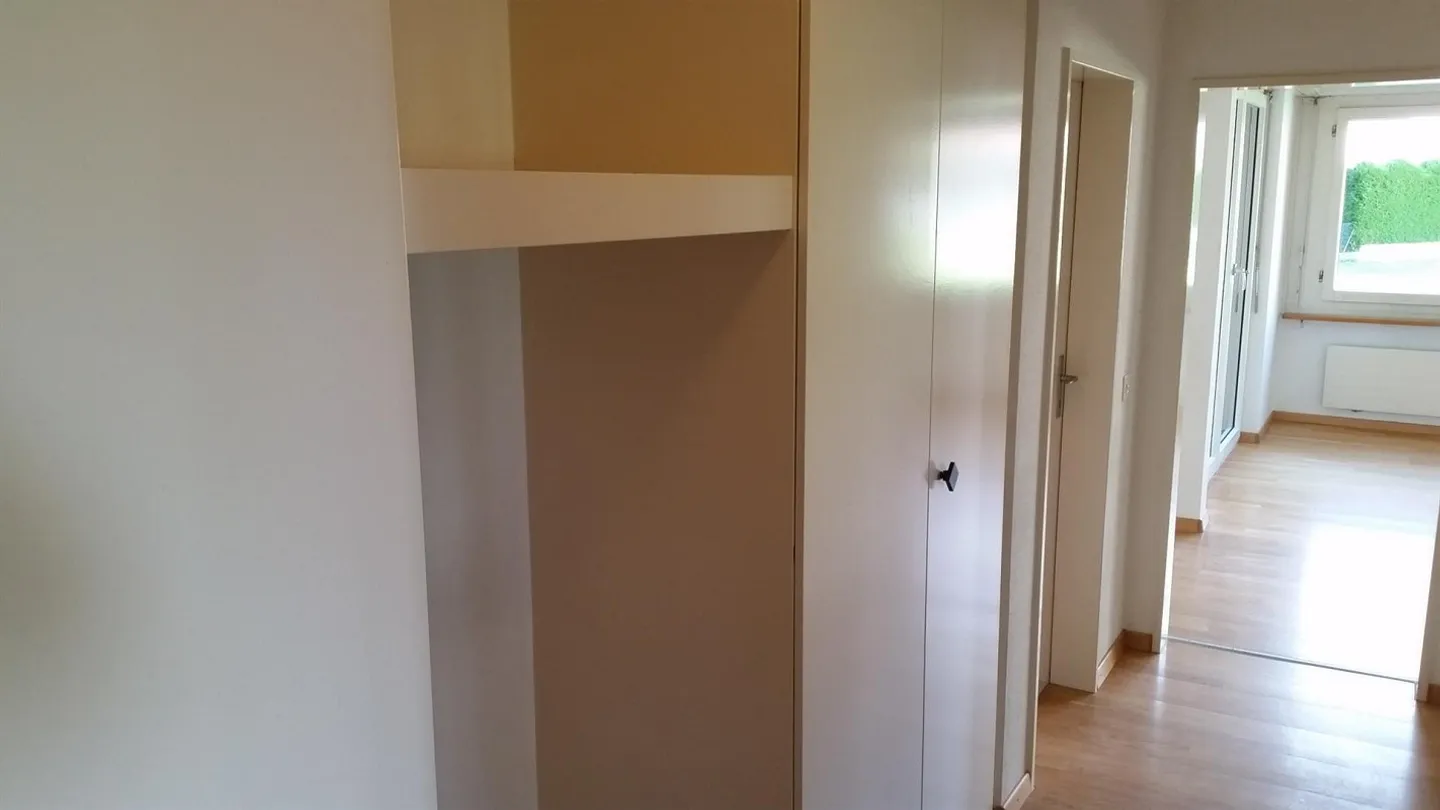 Attractive ground floor apartment with patio in the green - Photo 8 of 10