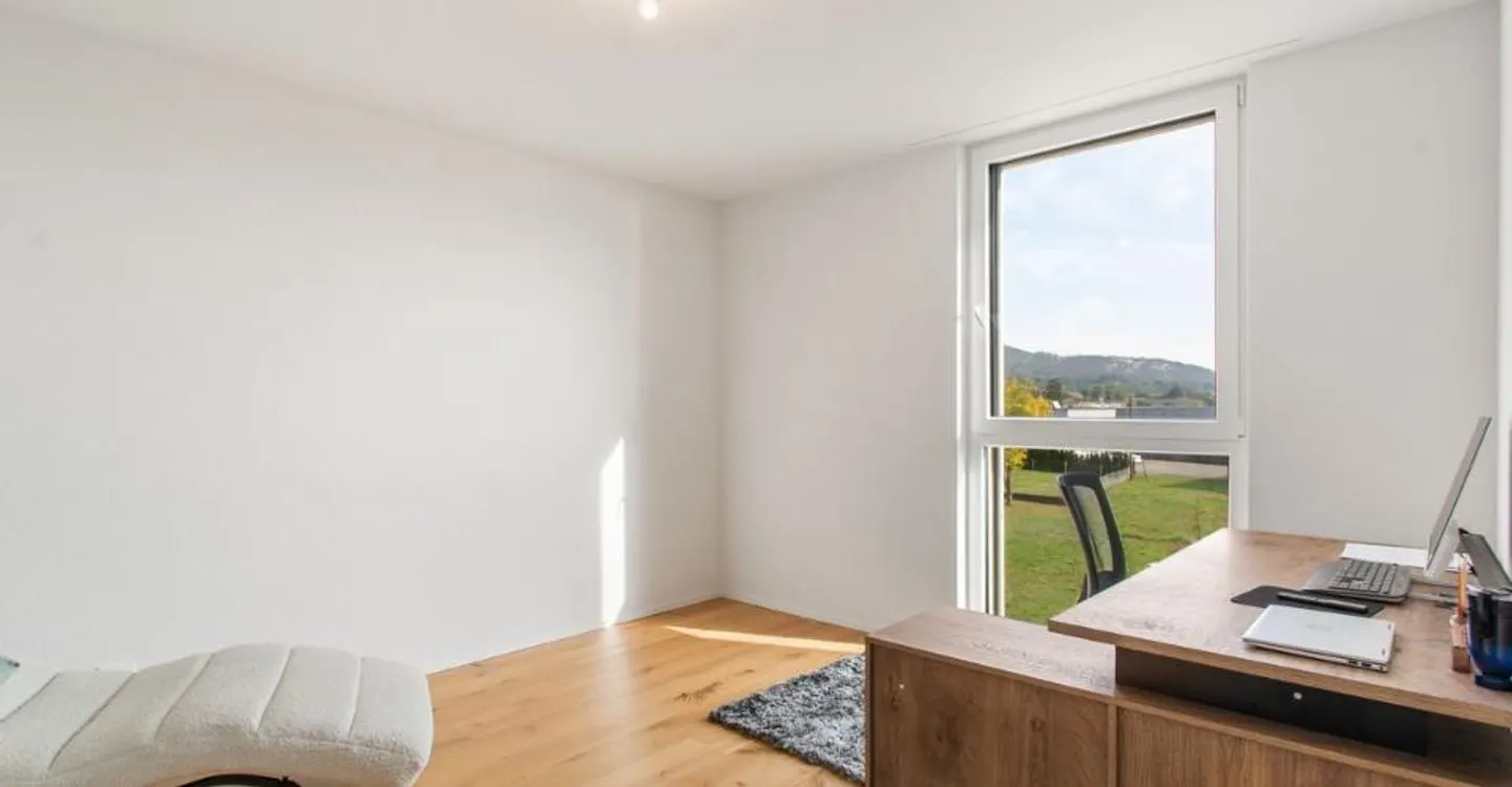 Develier - Spacieux appartement de 5.5 pièces avec balcon et loggia - Photo 6 of 8