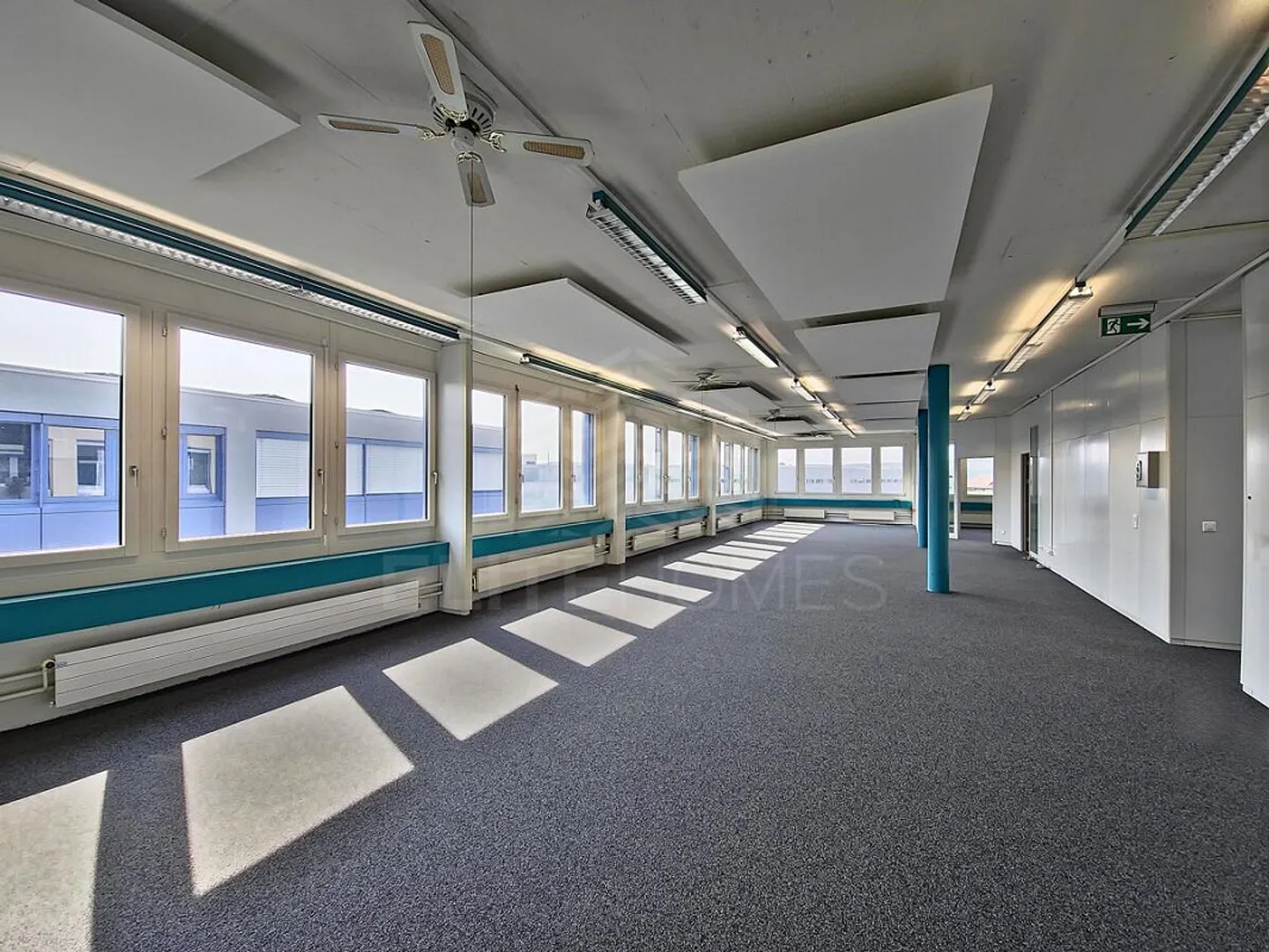 SPAZIO UFFICIO VERSATILE - DISPONIBILE A PARTIRE DA 225 m² SE NECESSARIO - Foto 10 di 12