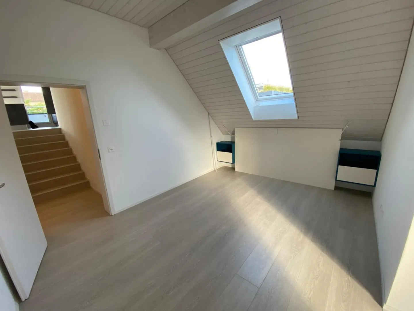 2.5 Room Apartment - Photo 4 of 12