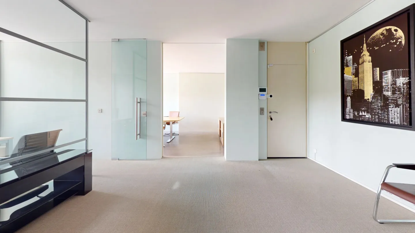 Spazio ufficio in affitto - Foto 1 di 9