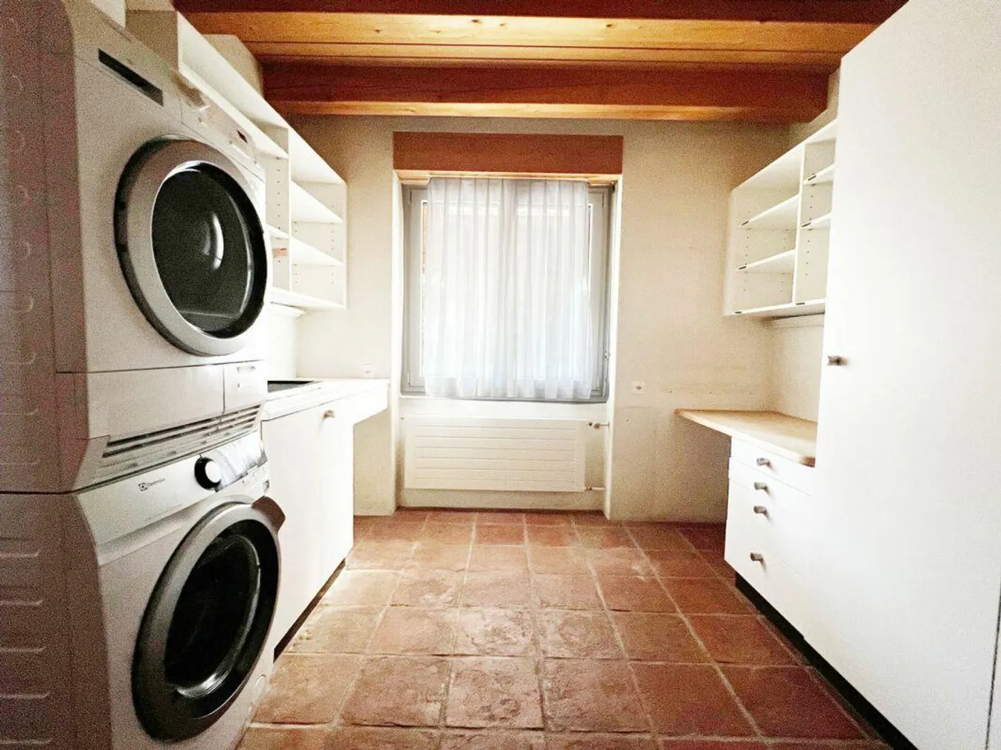 Casa unifamiliare con preziosa riserva di terreno - Foto 17 di 30