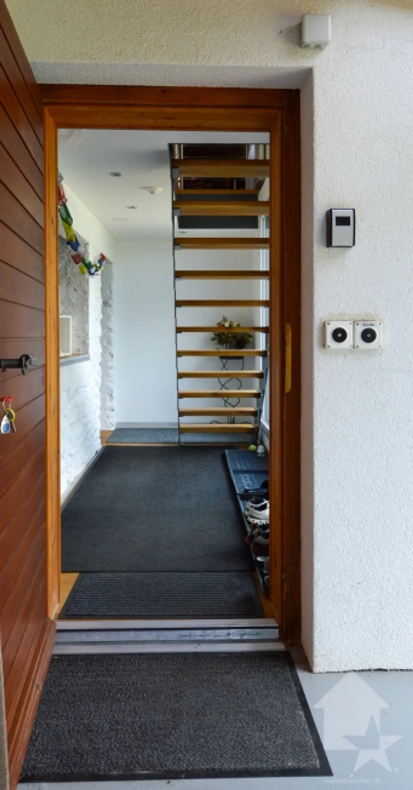 Idyllic Triplex Apartment - Photo 6 of 20