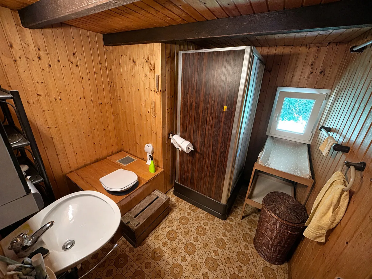 Chalet incantevole nel cuore dei narcisi - Foto 8 di 9