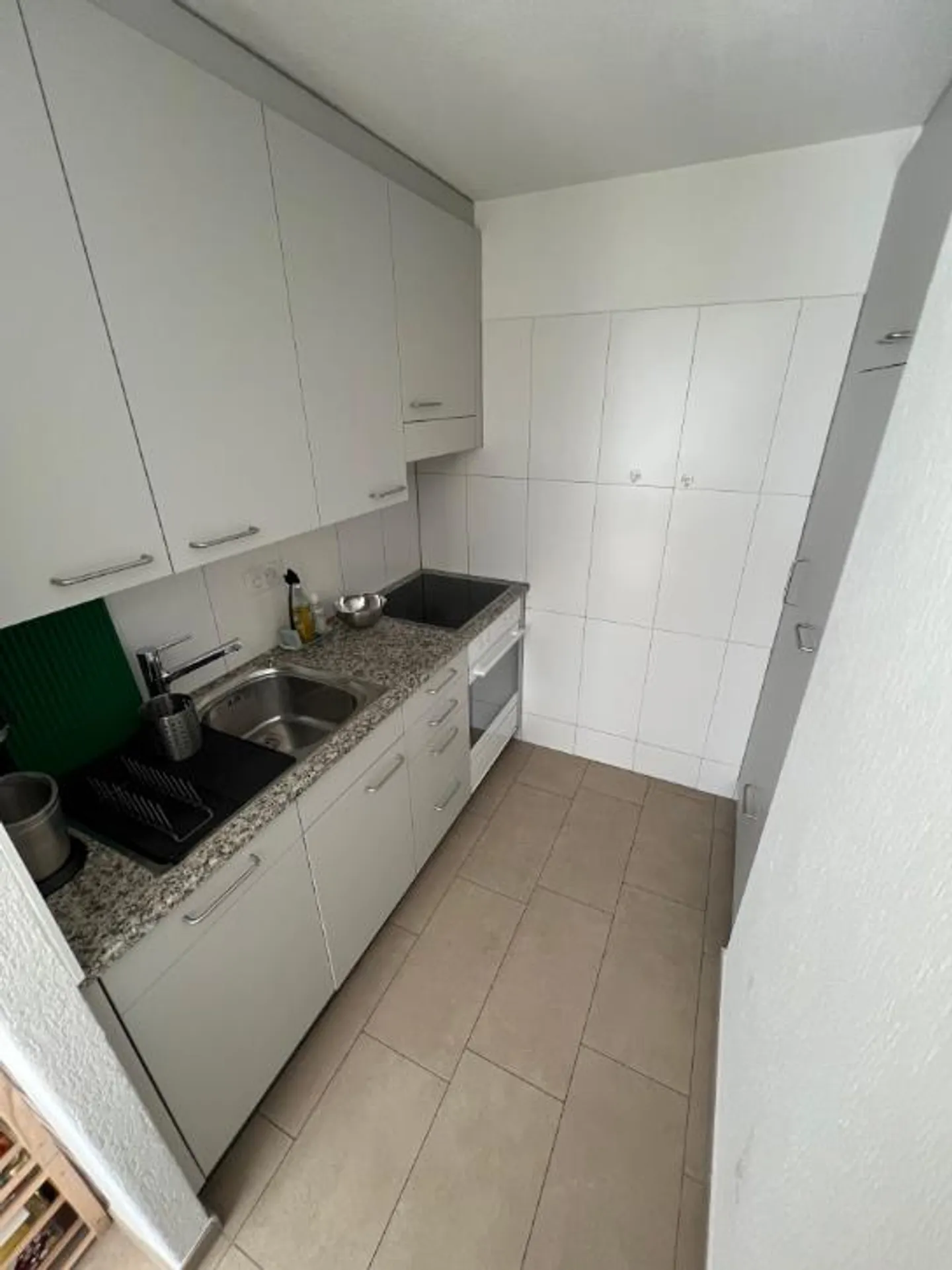 Geräumige Wohnung mit Terrasse - Foto 1 von 11