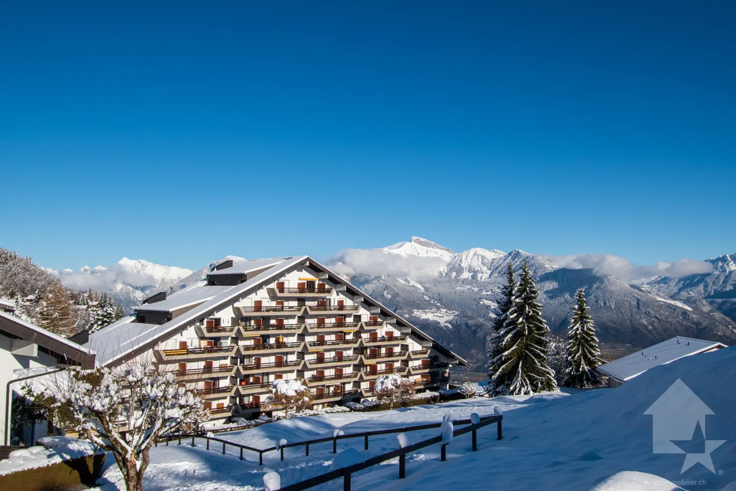 Appartement meublé 2.5 pièces - Photo 1 sur 18