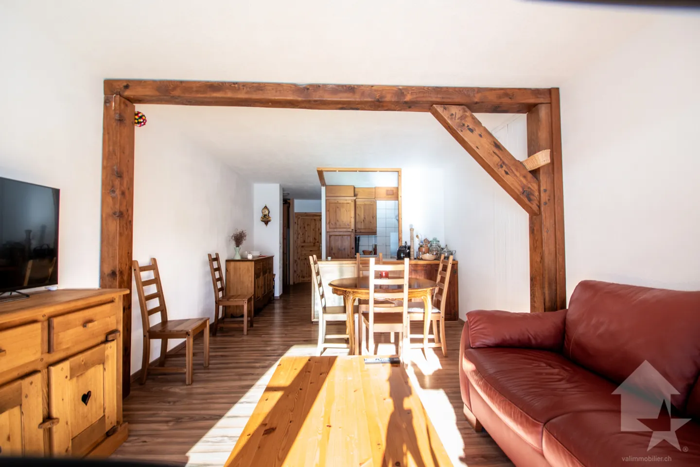 Appartement meublé 2.5 pièces - Photo 2 sur 18