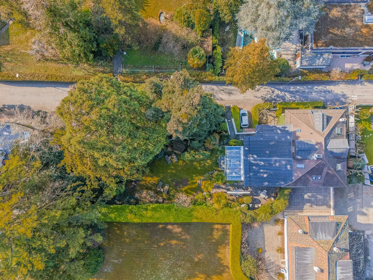 Superb property located in a quiet residential area - Photo 23 of 25