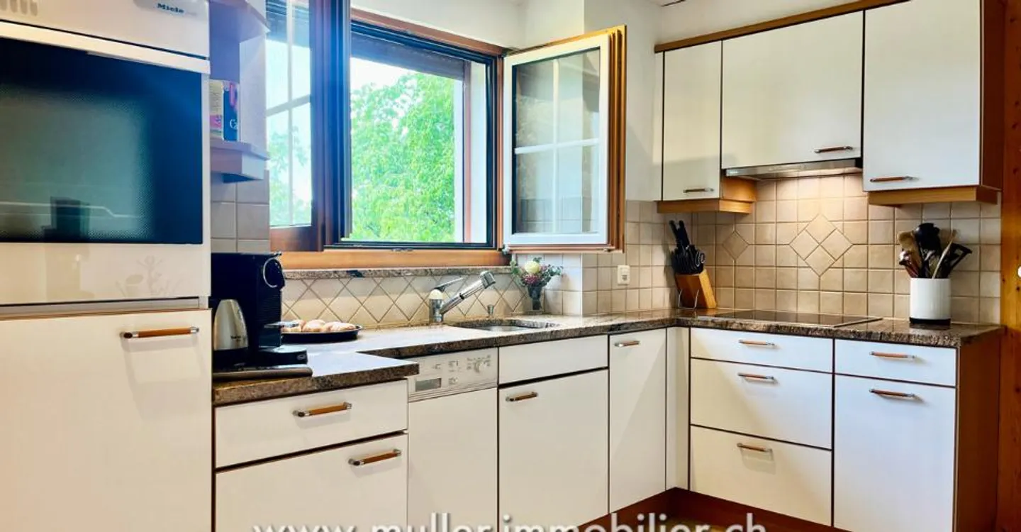 Charming Village House with Atelier - Photo 8 of 12