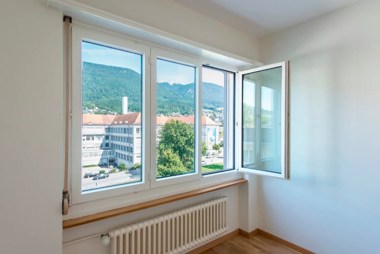 Helle Wohnperle mitten im Zentrum - Ihr neues Zuhause wartet! - Foto 4 von 6
