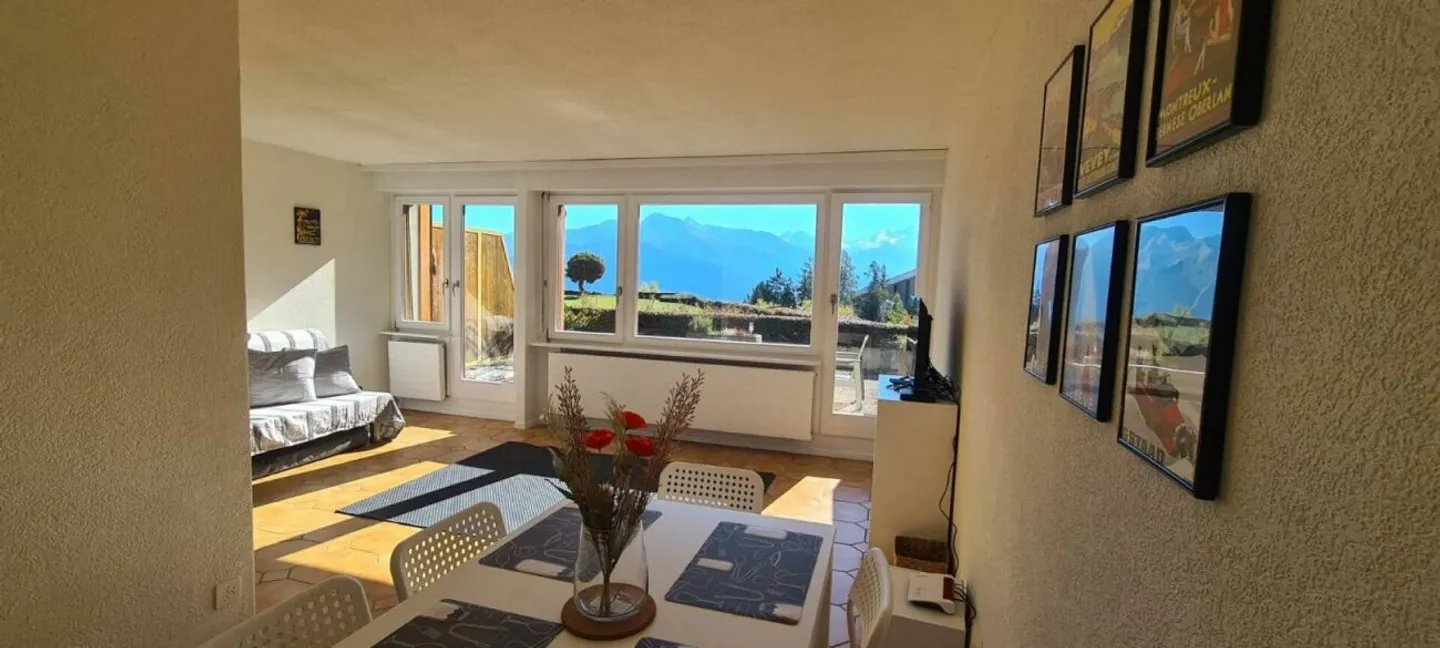 Chalet avec piscine à Montana - Photo 2 sur 10