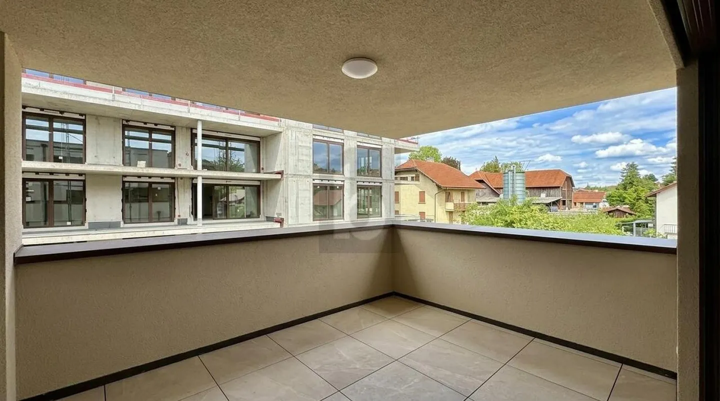 Appartement Moderne avec Terrasse - Photo 4 sur 6