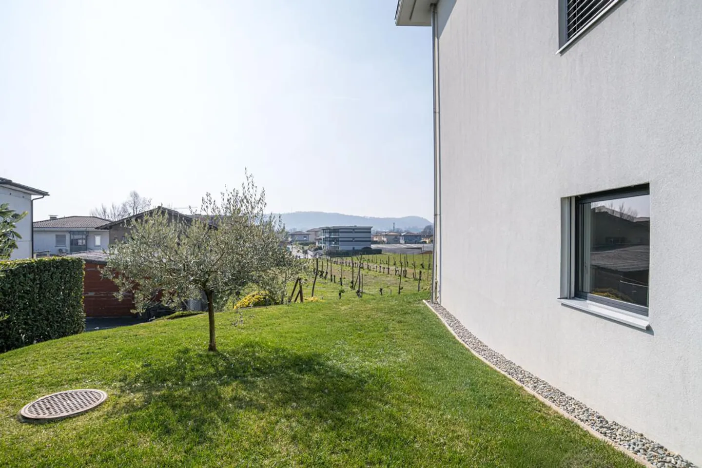 Appartamento Elegante con Giardino - Foto 13 di 14