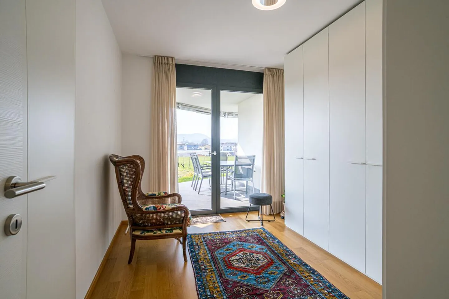 Appartamento Elegante con Giardino - Foto 9 di 14