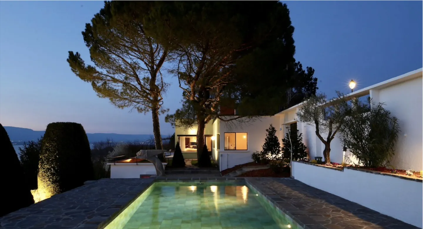 Beautiful, renovated and quiet terraced house in Versoix - Photo 3 of 7