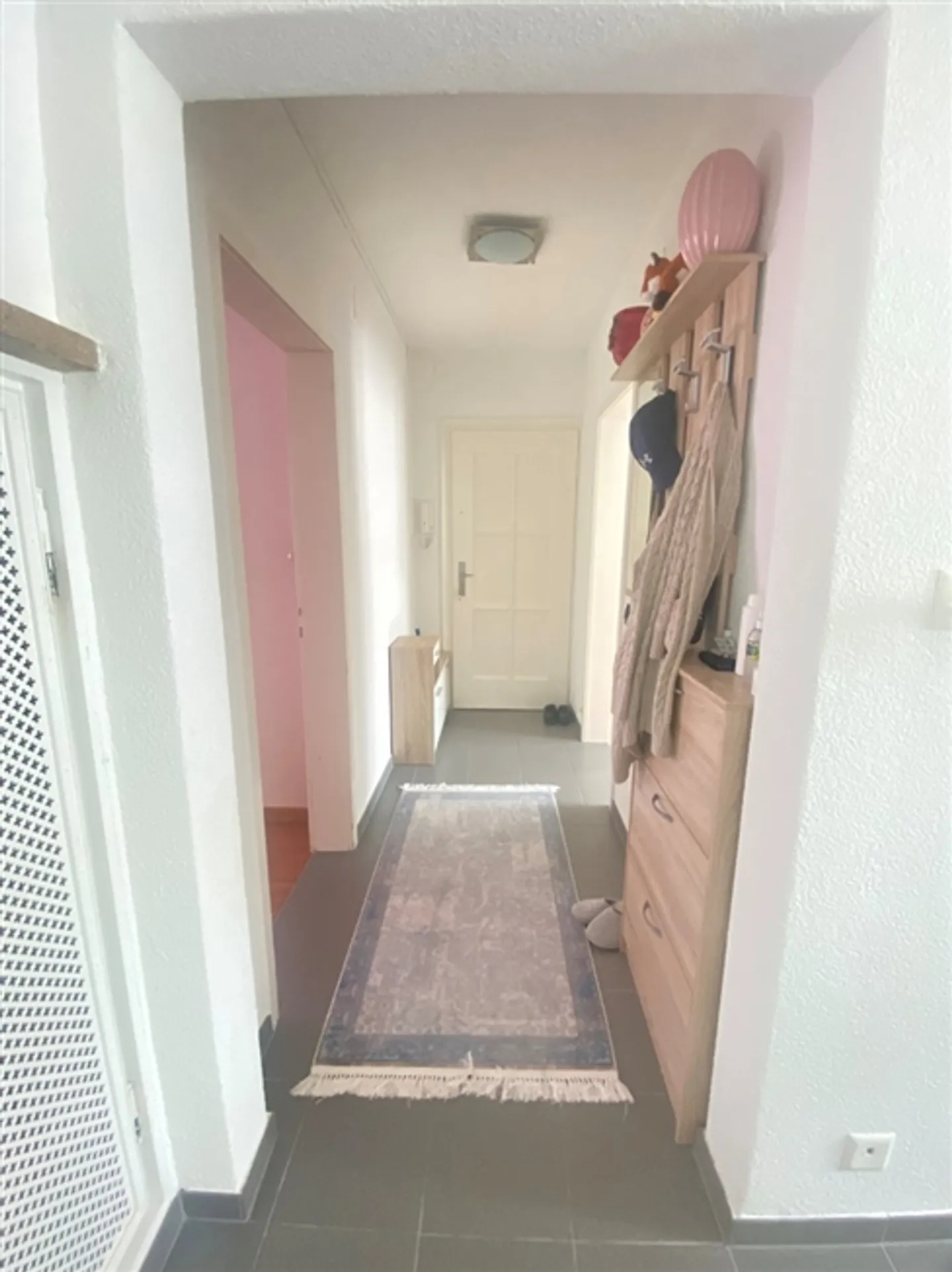 Apartment for rent in Bern, Switzerland - Photo 9 of 11