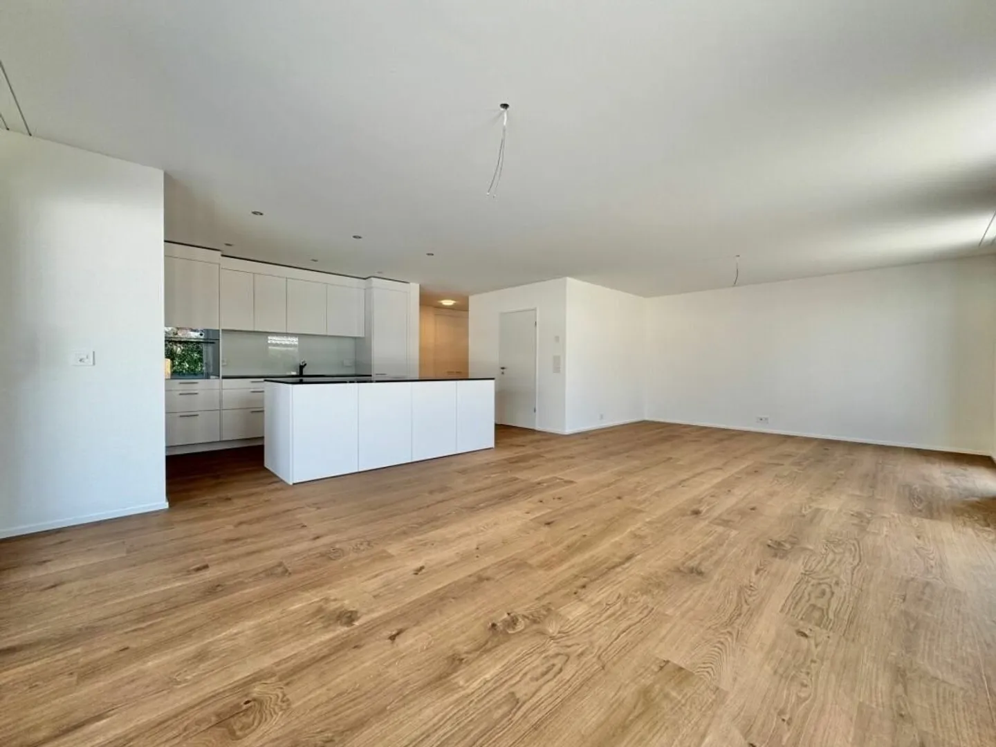 Sisseln / Appartement au rez-de-chaussée de 4,5 pièces n° 1.1 - Photo 2 sur 10