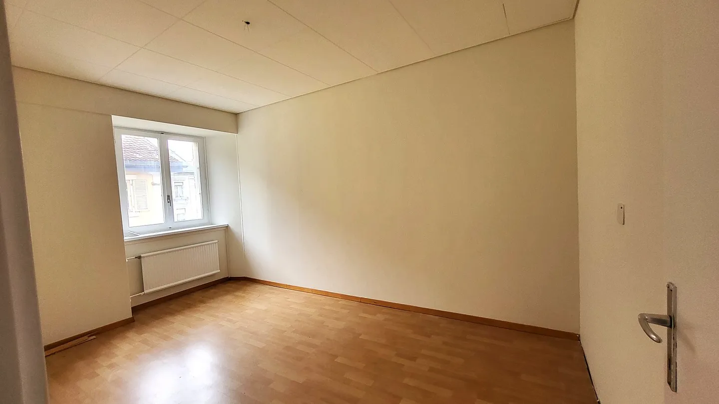 Wohnung mit 3 Zimmern im Herzen von La Chaux-de-Fonds - Foto 4 von 6