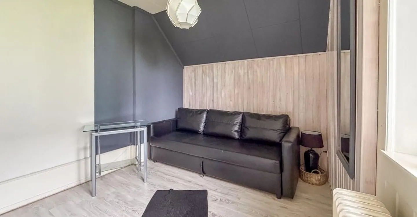 House with 2 apartments, 1 commercial space and 1 garage in Ste-Croix - Photo 9 of 11