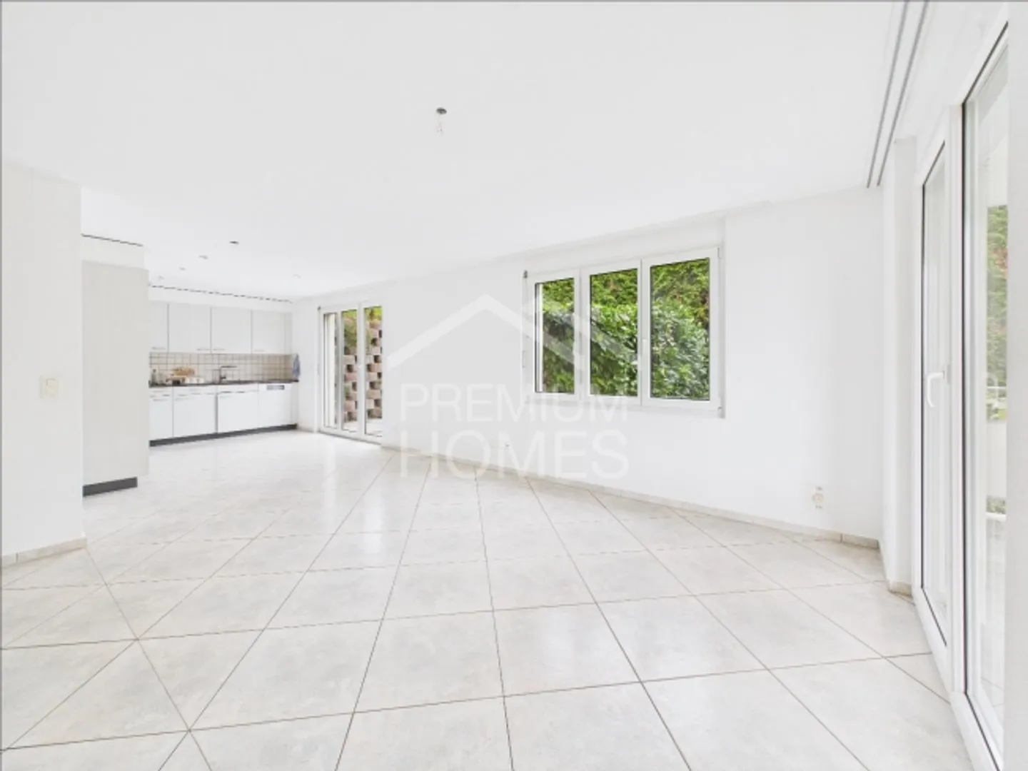 Opportunité Unique - Photo 3 sur 4