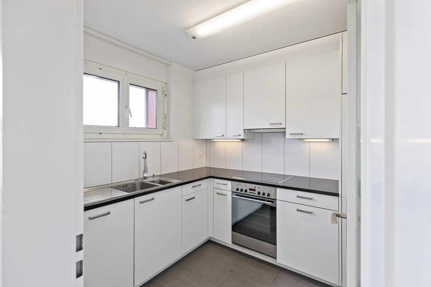 Appartamento luminoso 4.5 stanze - Foto 6 di 12