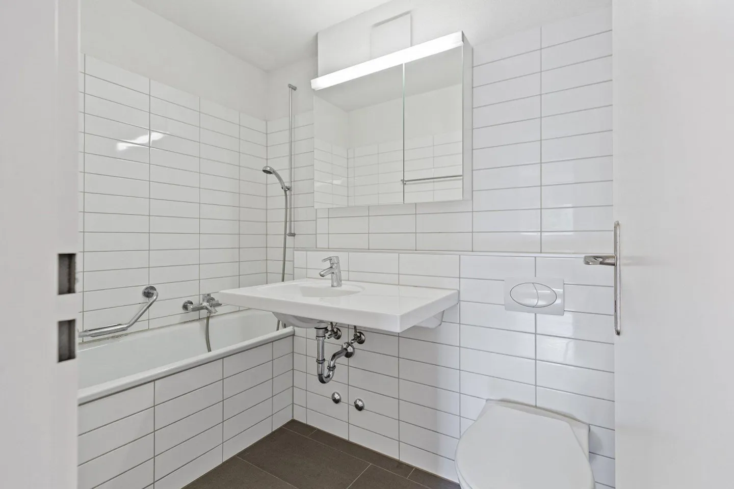 Appartamento luminoso 4.5 stanze - Foto 7 di 12