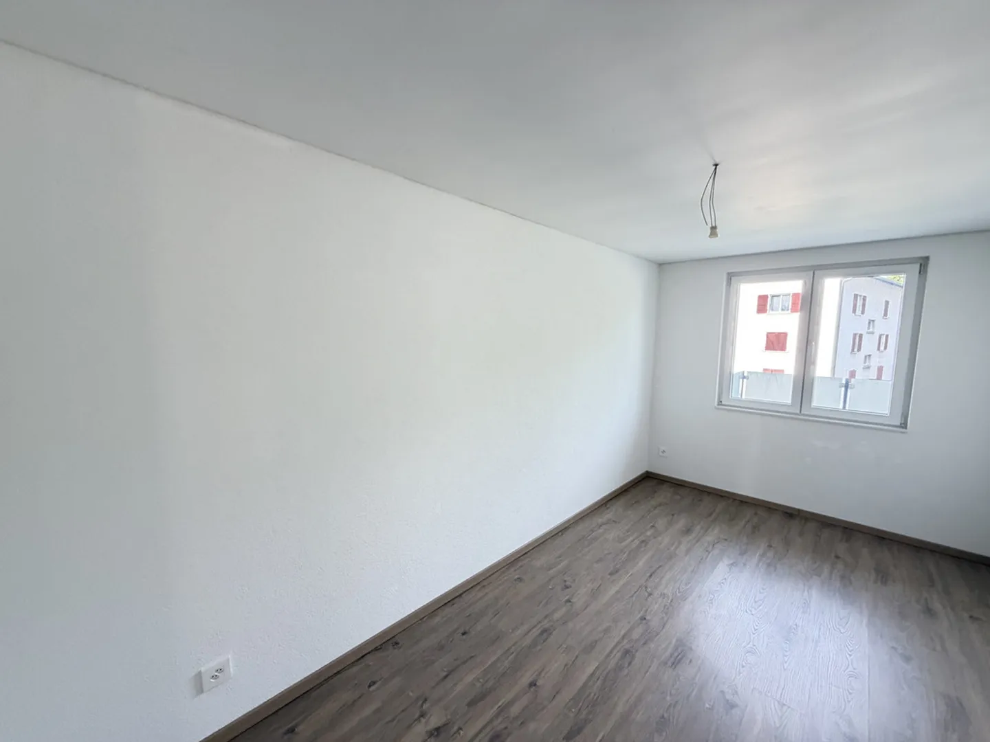 Appartement moderne avec terrasse - Photo 12 sur 12