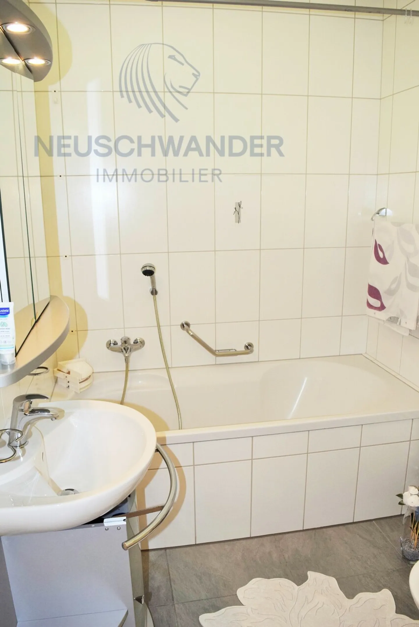 Bellissimo alloggio con terreno privato in una zona tranquilla - Foto 4 di 7