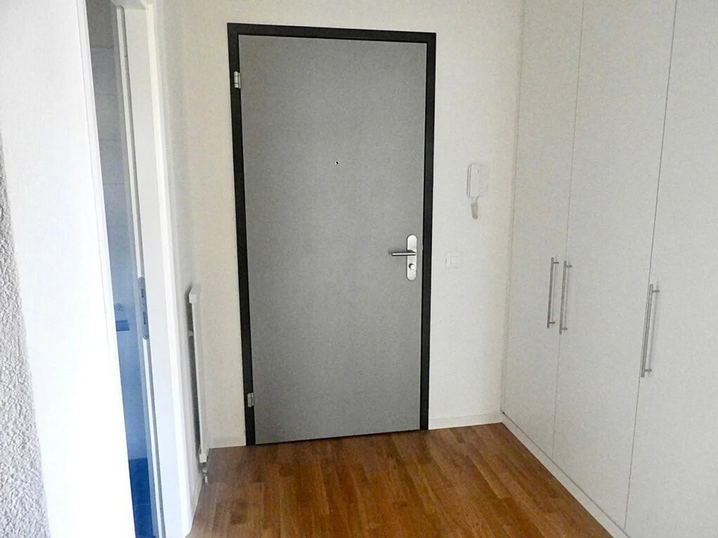 For rent: lovely and renovated apartment in Morbio - Photo 2 of 10