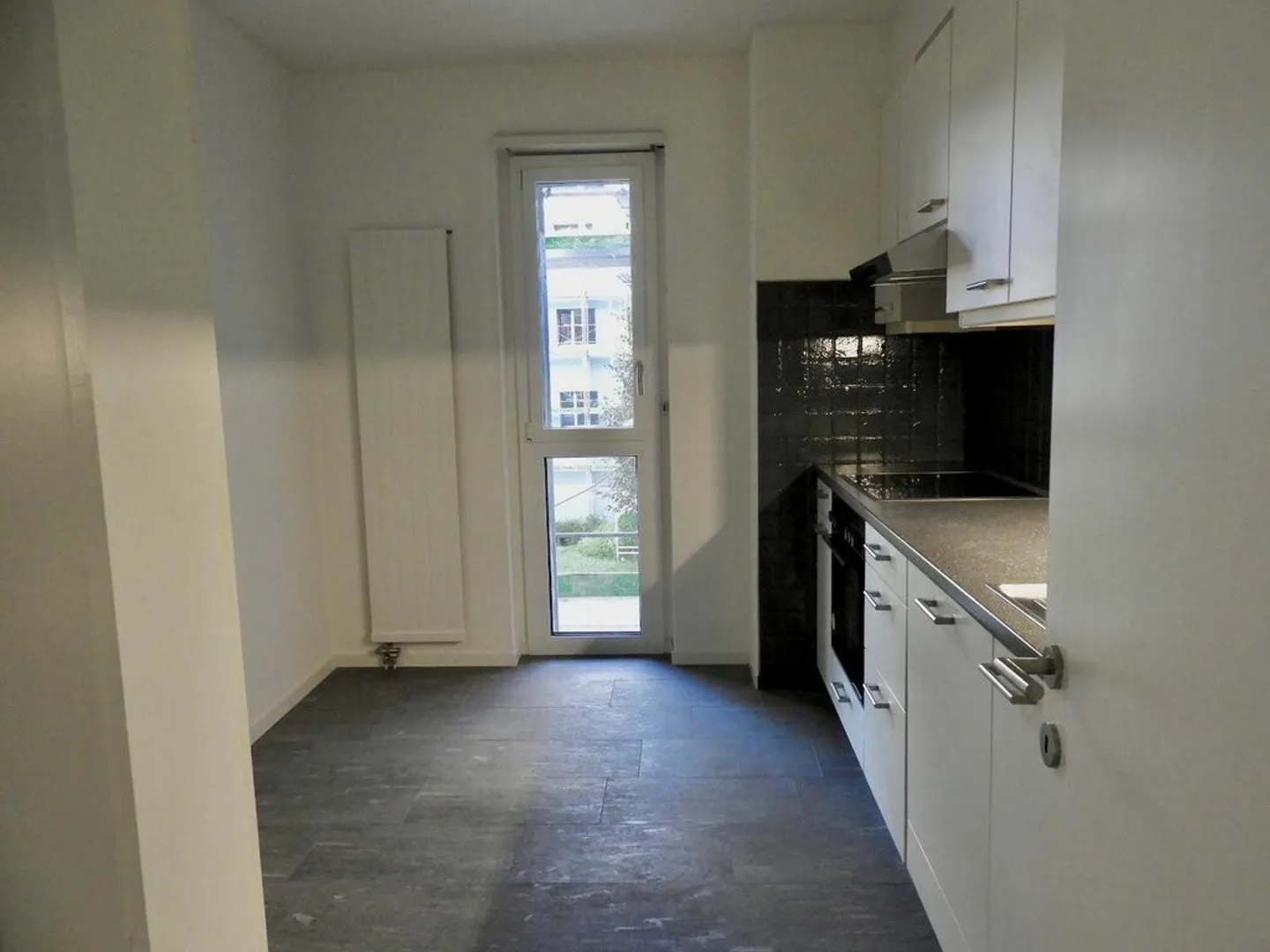 For rent: lovely and renovated apartment in Morbio - Photo 3 of 10