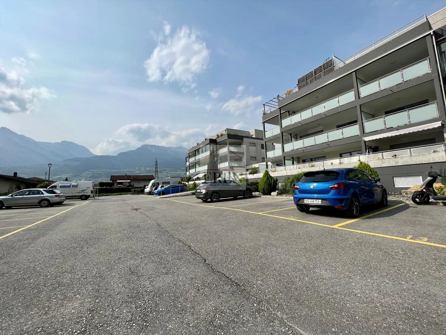 Place ouverte - Photo 3 sur 4