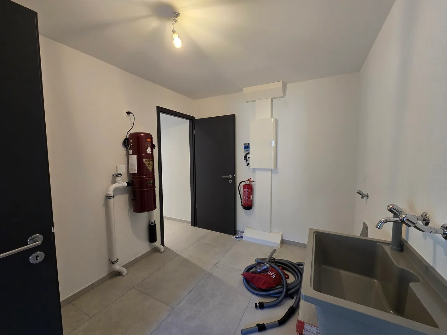 Villa nuova - 190 m2 e 735 m3 - 3 posti auto - Martigny - Foto 6 di 13