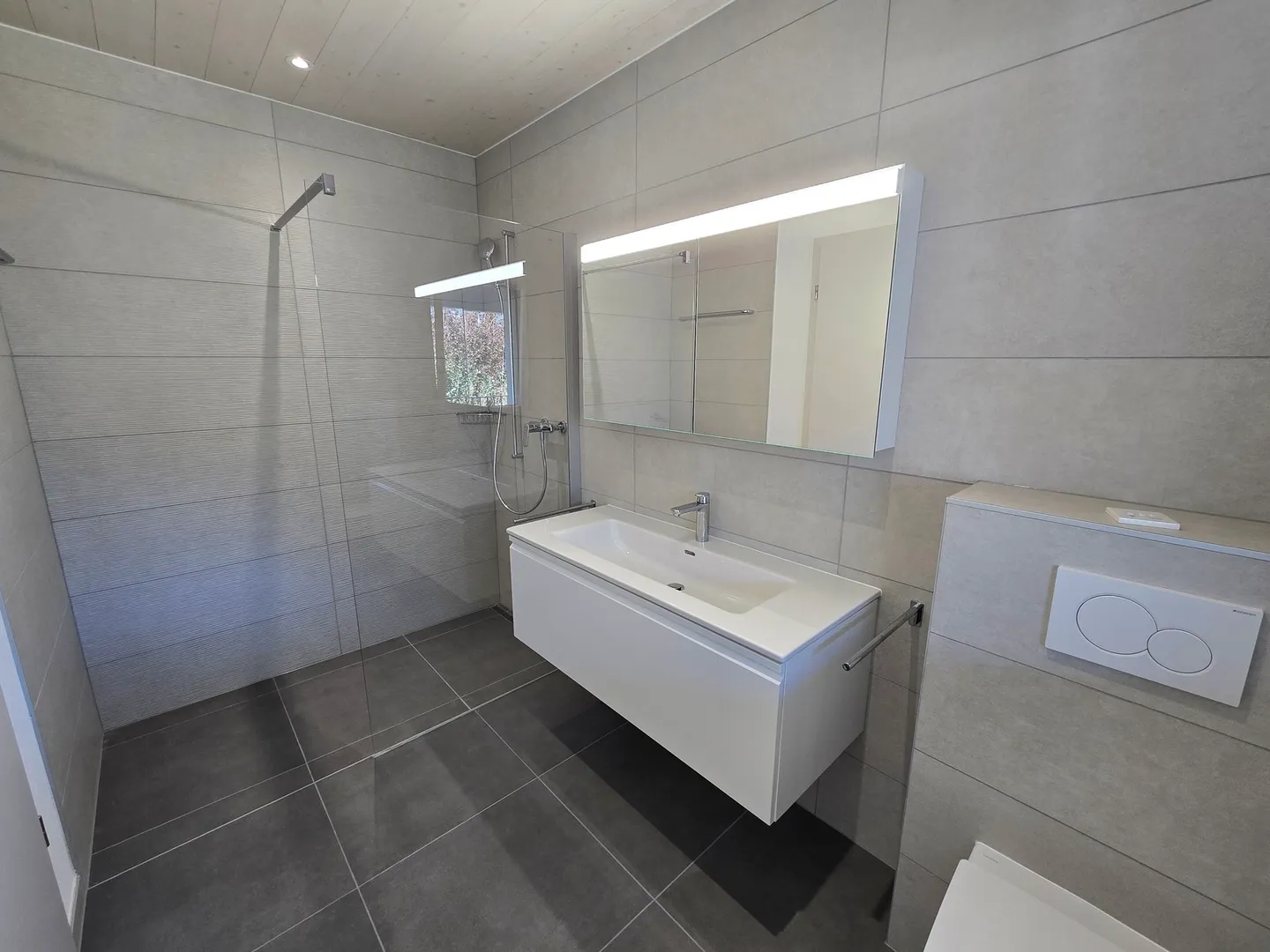 Villa nuova - 190 m2 e 735 m3 - 3 posti auto - Martigny - Foto 10 di 13